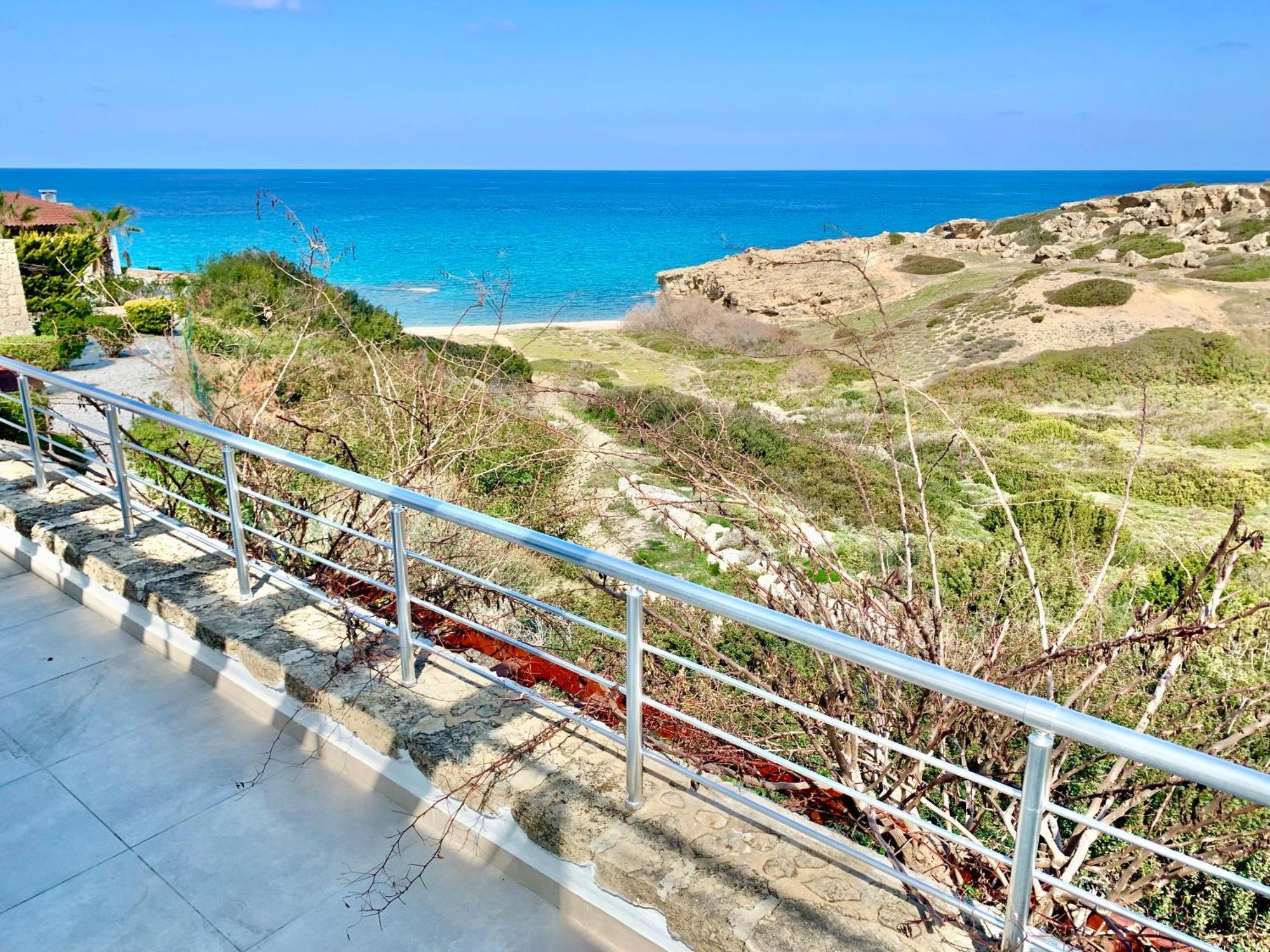 Boho Bay Apartment Akanthou Экстерьер фото
