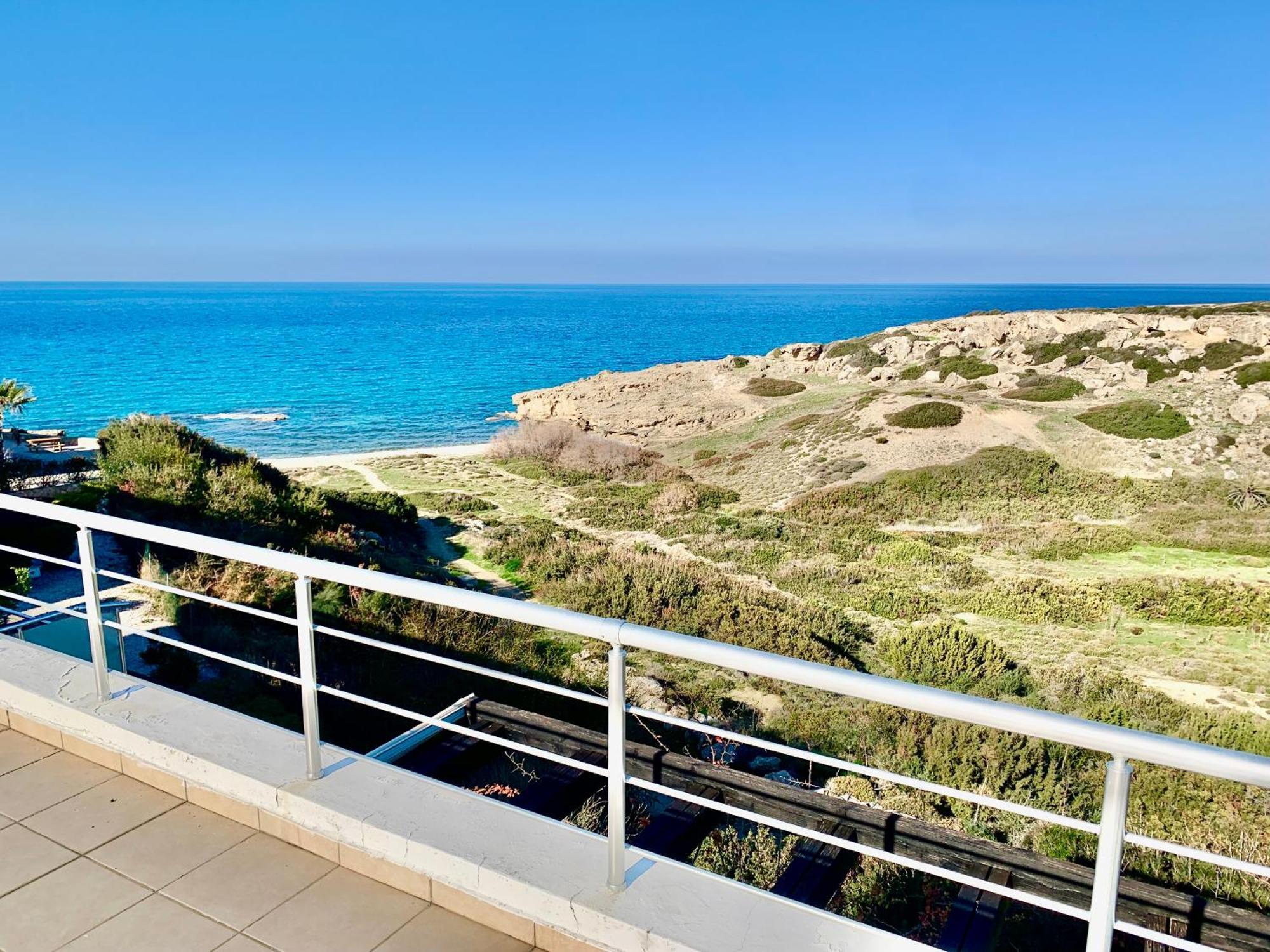Boho Bay Apartment Akanthou Экстерьер фото